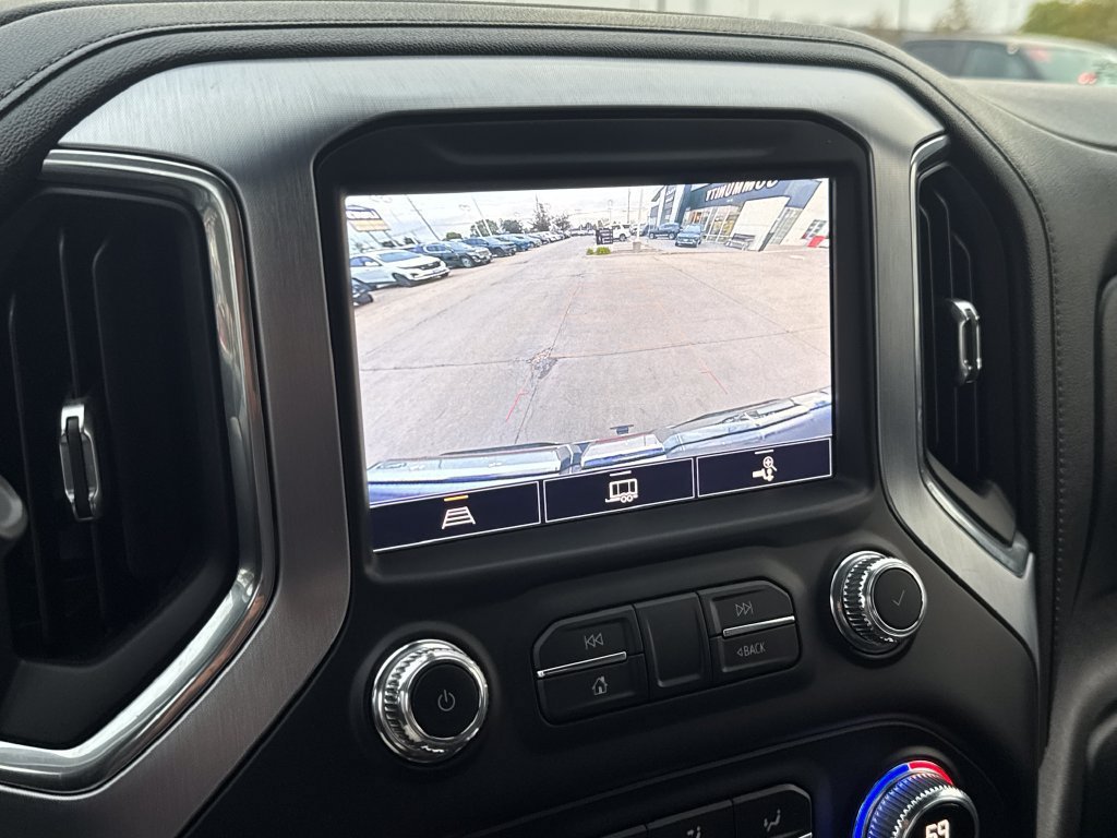 Used 2021 GMC Sierra 1500 SLT w/ SLT Premium Plus Package AWD/4WD image 29