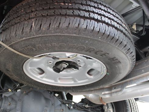 Used 2025 Chevrolet Silverado 2500 W/T RWD image 38