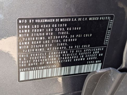 Used 2022 Volkswagen Taos SE FWD image 32