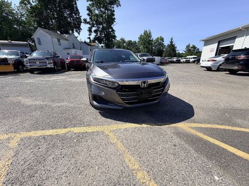 Used 2022 Honda Accord LX image 5