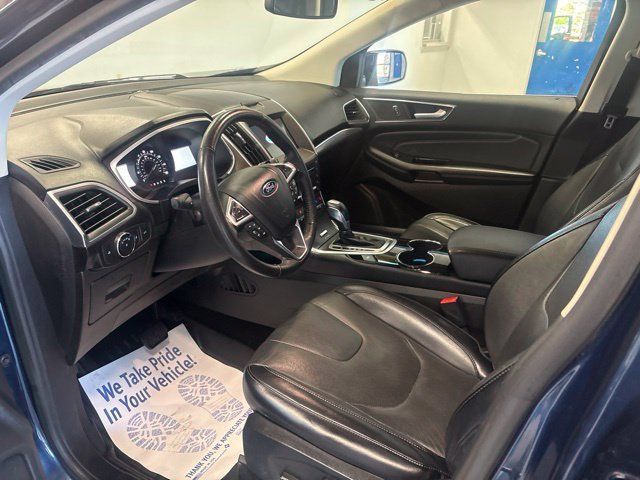Used 2017 Ford Edge Titanium w/ Equipment Group 301A AWD/4WD image 7