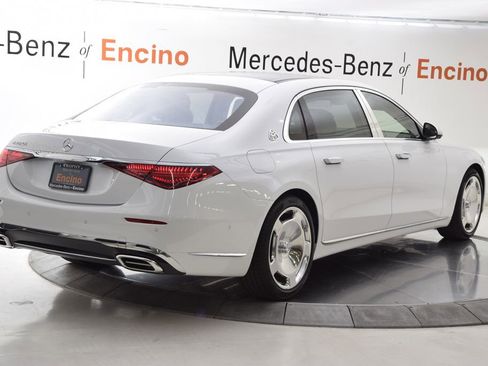 New 2026 Mercedes-Benz Maybach S 580 4MATIC image 6
