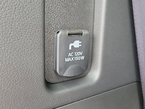 New 2026 Nissan Armada SL RWD image 9