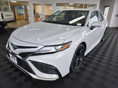 Used 2024 Toyota Camry XSE image 7