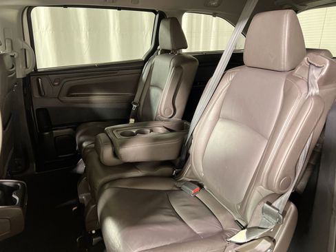 Used 2018 Honda Odyssey Touring image 25