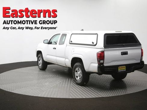 Used 2018 Toyota Tacoma SR RWD image 63