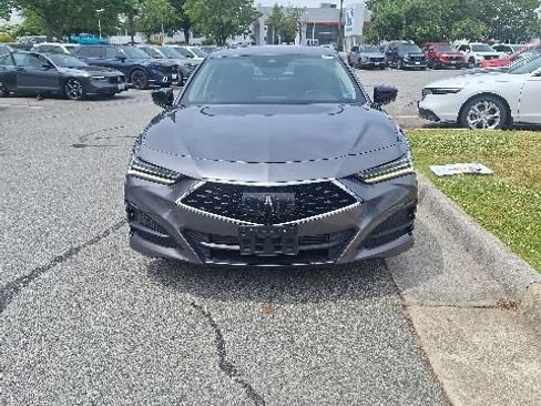 Used 2021 Acura TLX FWD image 2