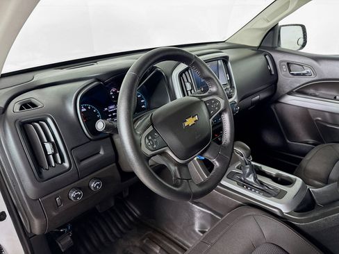 Used 2022 Chevrolet Colorado LT w/ Fleet Safety Package image 8