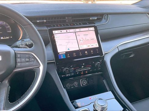 New 2025 Jeep Grand Cherokee Limited w/ Trailer Tow Package image 6