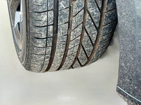 Used 2022 Chevrolet Camaro LT w/ Technology Package image 38