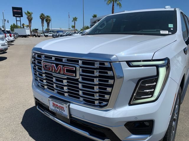 New 2026 GMC Yukon XL Denali AWD/4WD image 3