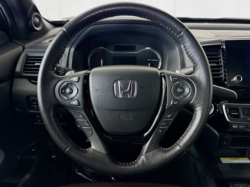 Used 2023 Honda Ridgeline Black Edition image 11