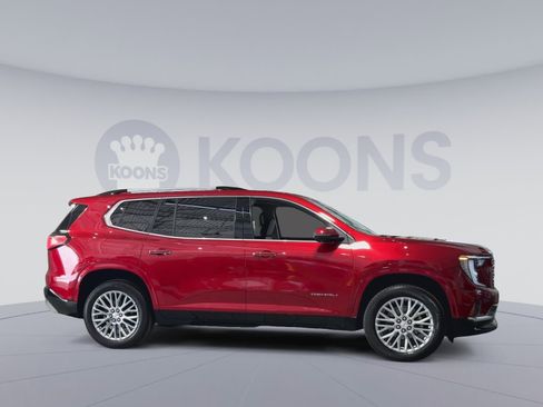 Used 2024 GMC Acadia Denali image 4