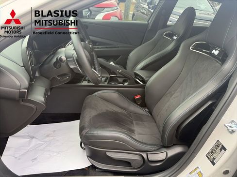 Used 2025 Hyundai Elantra N image 16