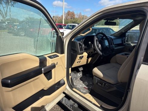 Used 2018 Ford F150 XLT w/ Equipment Group 302A Luxury image 13