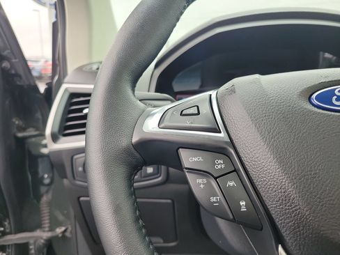 Certified 2022 Ford Edge SEL w/ Convenience Package AWD/4WD image 24