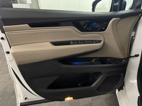 Used 2023 Honda Odyssey Elite image 20