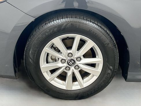 Used 2025 Toyota Camry LE w/ Convenience Package AWD/4WD image 27