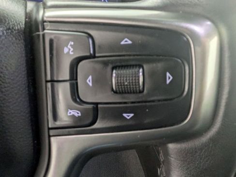 Used 2022 Chevrolet Tahoe Z71 w/ Luxury Package image 19