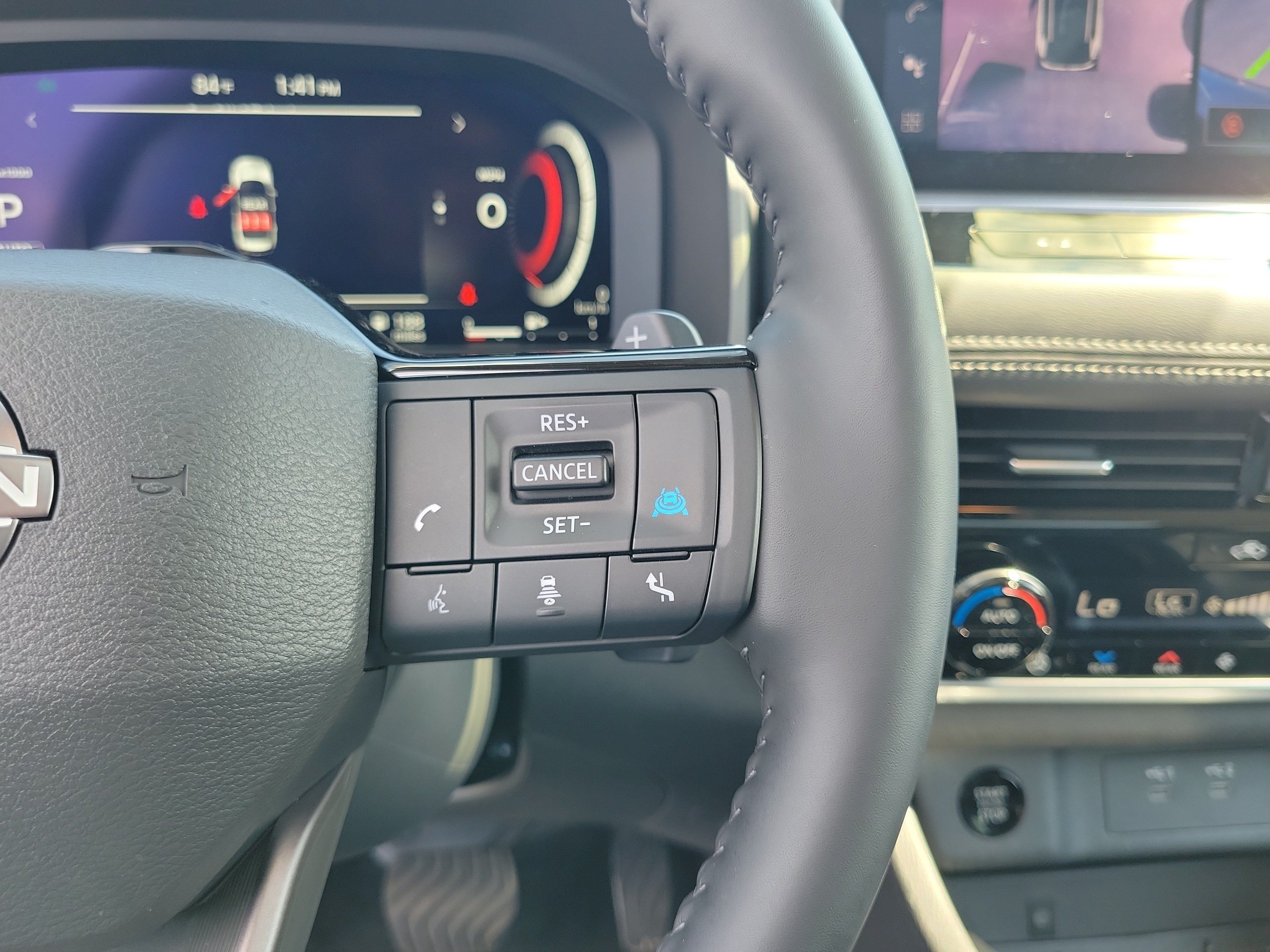 Certified 2025 Nissan Rogue SL w/ Tech Package AWD/4WD image 23