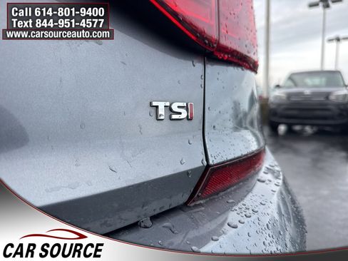 Used 2017 Volkswagen Passat 1.8T S image 11