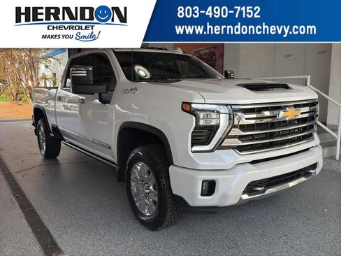 Used 2024 Chevrolet Silverado 2500 High Country w/ Technology Package image 1