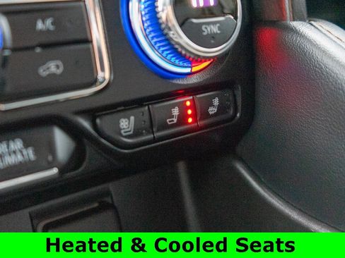 Used 2022 GMC Yukon XL AT4 w/ AT4 Premium Plus Package image 31