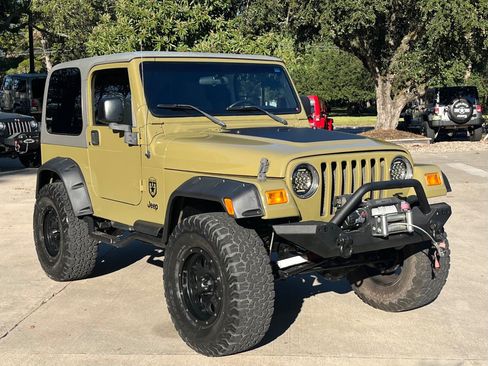 Used 2006 Jeep Wrangler X AWD/4WD image 16