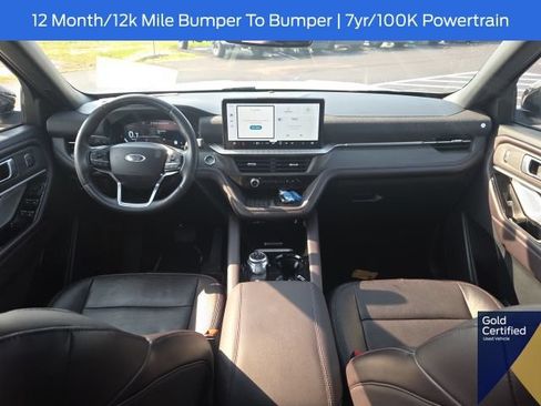 Used 2025 Ford Explorer Platinum w/ LUX Leather Package AWD/4WD image 25