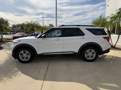 Used 2021 Ford Explorer XLT w/ Class III Trailer Tow Package image 7