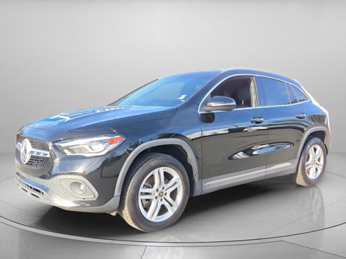 Used 2022 Mercedes-Benz GLA 250 image 2