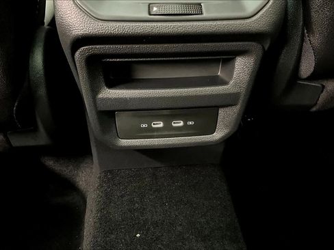 New 2026 Volkswagen Taos SE image 22