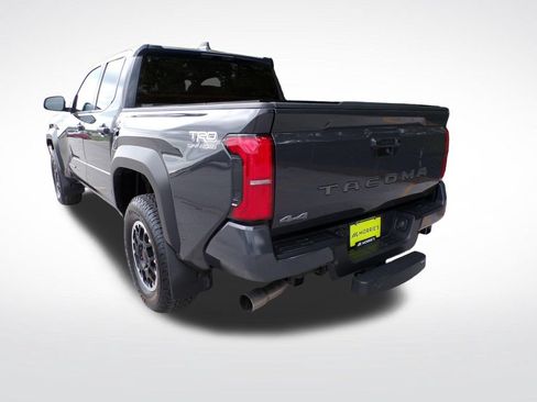 Used 2024 Toyota Tacoma TRD Off-Road AWD/4WD image 4