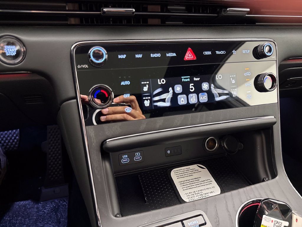 New 2026 Genesis GV80 3.5T Prestige AWD/4WD image 20