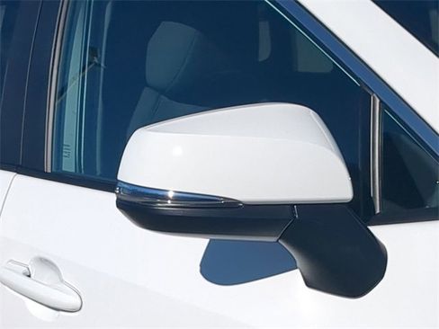 New 2025 Toyota RAV4 XLE image 12