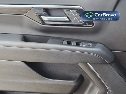 Certified 2025 Chevrolet Suburban Premier AWD/4WD image 29