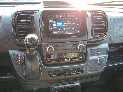 Used 2023 RAM ProMaster 2500 image 15