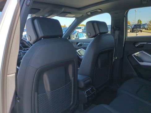 Used 2023 Audi Q3 2.0T Premium Plus w/ Premium Plus Package image 17