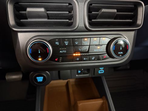 Used 2024 Ford Maverick Lariat FWD image 22