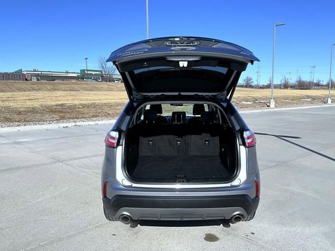 Used 2024 Ford Edge Titanium image 22