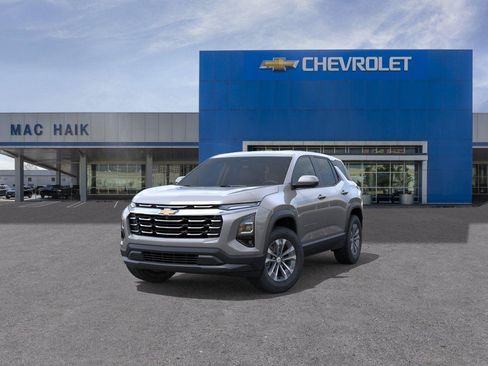 New 2026 Chevrolet Equinox LT w/ Safety and Technology Package FWD image 8