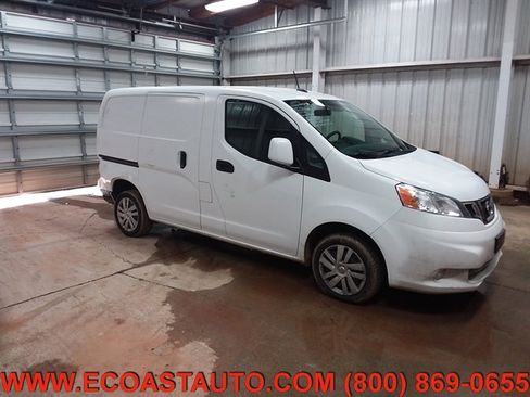 Used 2015 Nissan NV200 SV w/ Technology Package image 1