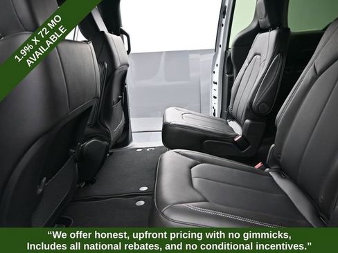 New 2026 Chrysler Voyager LX image 14