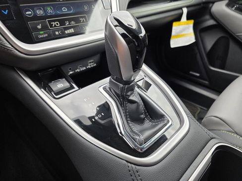 Certified 2025 Subaru Outback Onyx Edition XT w/ Popular Package #2 image 23