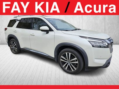 Used 2023 Nissan Pathfinder Platinum