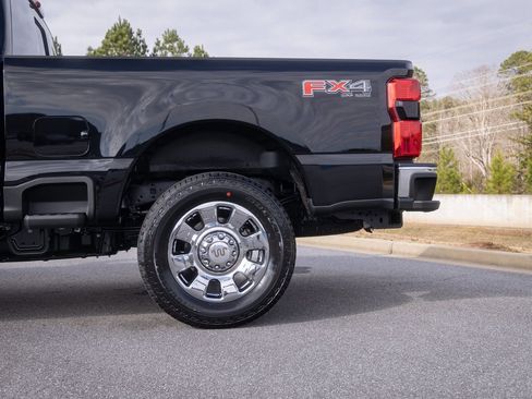 New 2026 Ford F250 King Ranch w/ Chrome Package AWD/4WD image 13