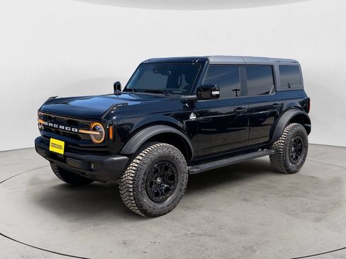 Certified 2024 Ford Bronco Outer Banks w/ Sasquatch Package AWD/4WD image 1