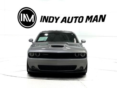 Used 2018 Dodge Challenger T/A RWD image 9