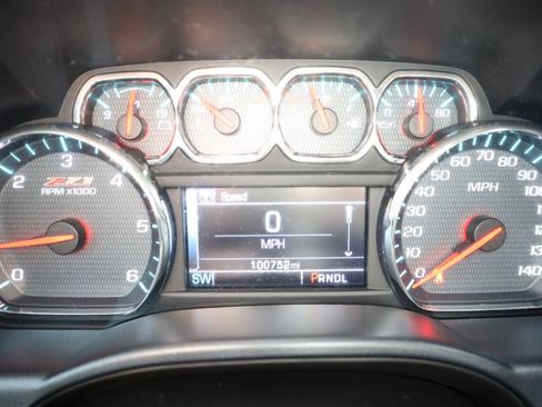 Used 2017 Chevrolet Silverado 1500 LT w/ All Star Edition image 10