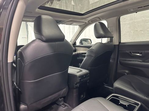 Used 2025 Toyota Grand Highlander AWD image 51